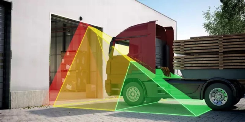 Der BEA LZR widescan Sensor erkennt sich annähernde Fahrzeuge